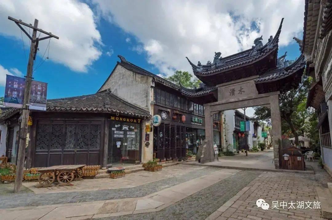 不用烤箱，不用高筋面粉，不用揉搓手套膜，一样可以吃到小面包游戏画面